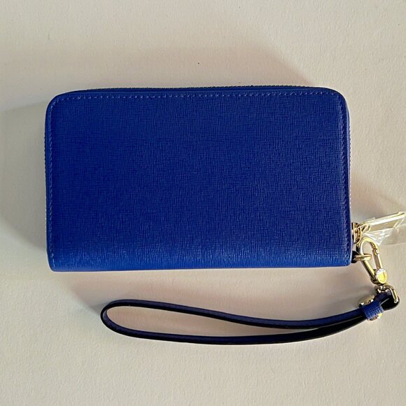 Furla Babylon zip around leather wallet/wristlet. Brand new with tags in box - Picture 4 of 5